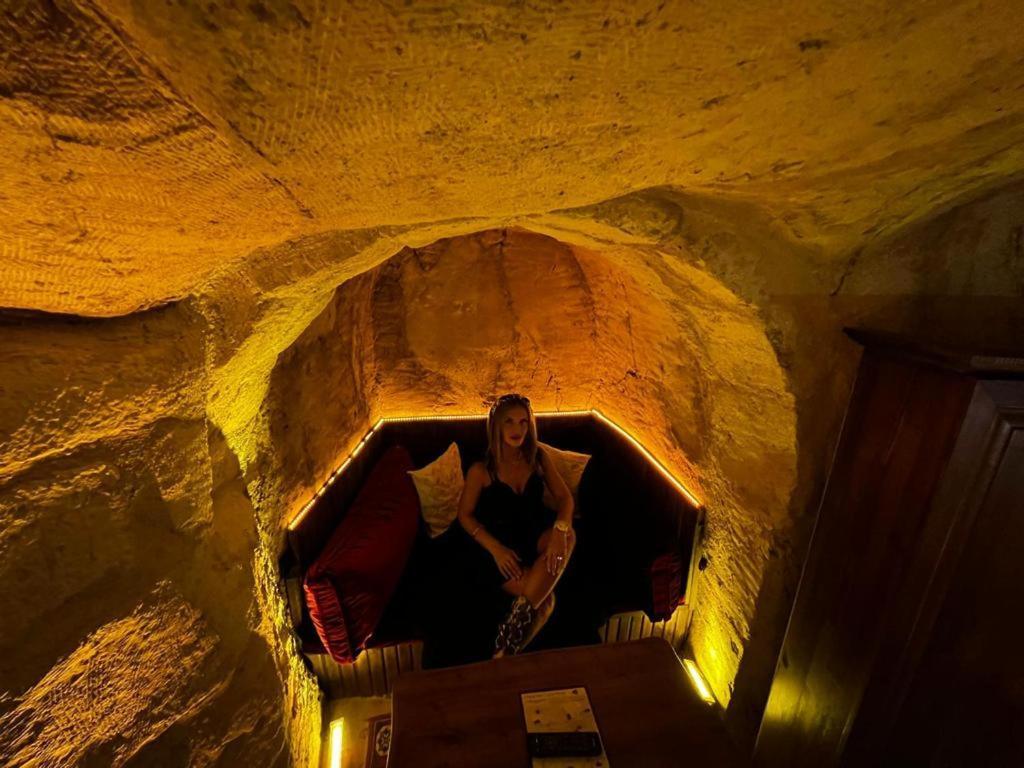 Uerguep Inn Cave Hotel Exterior foto